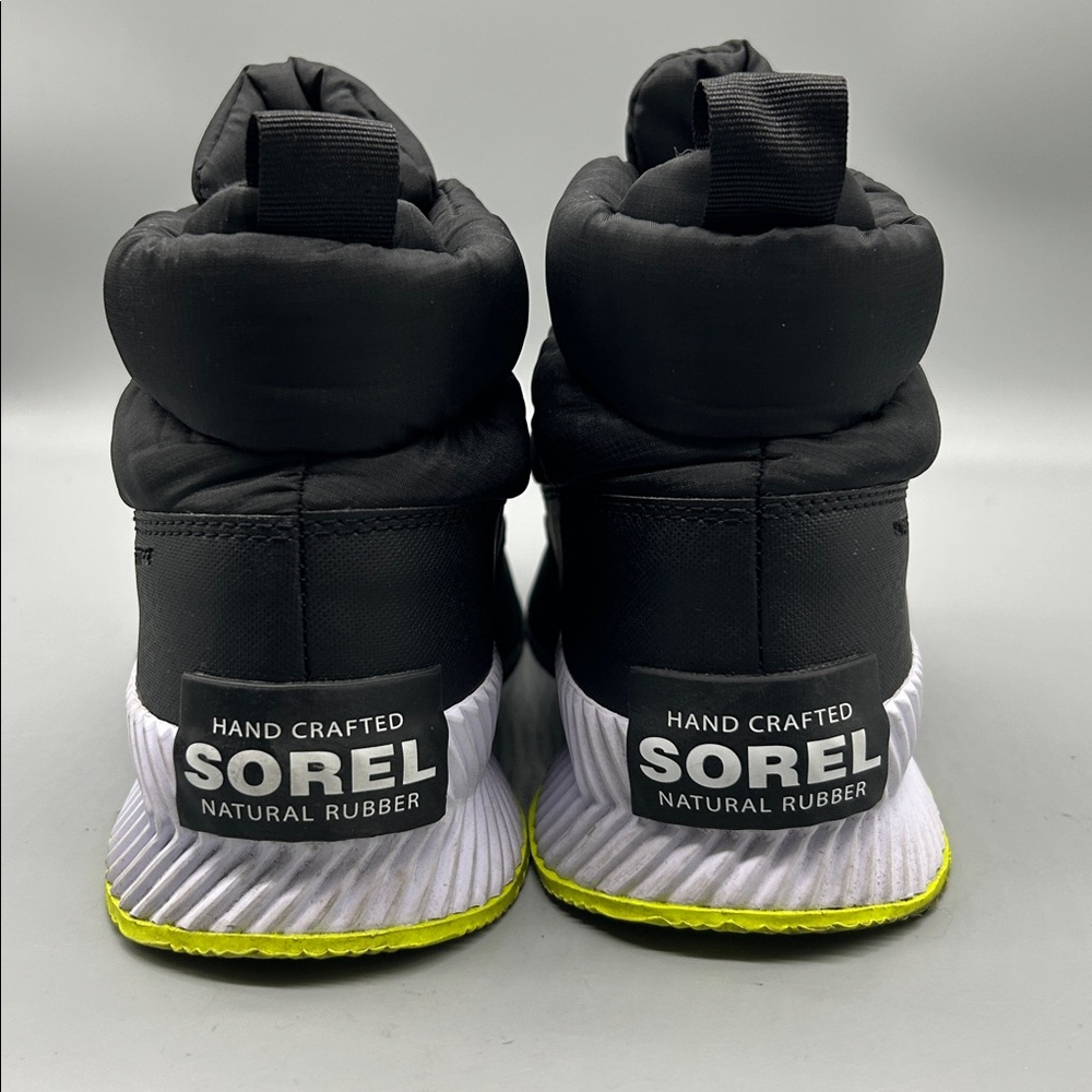 Sorel Out N About III Puffy Waterproof Zipper Boot | Black/White Size‎ 9 - Picture 4 of 6